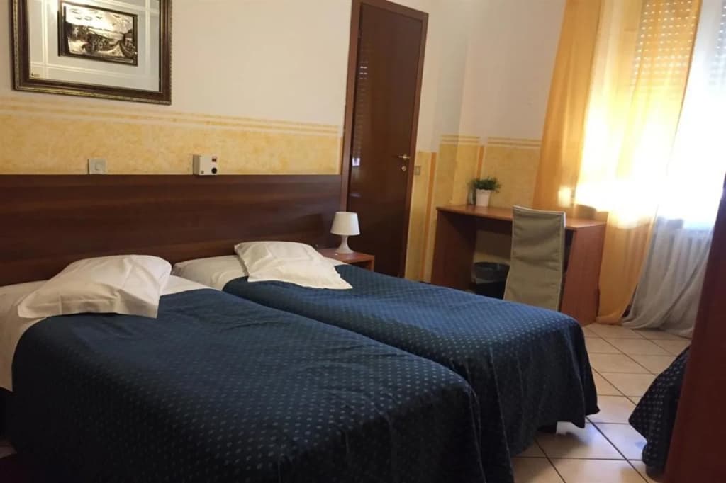 Hotel La Pace - photo 3