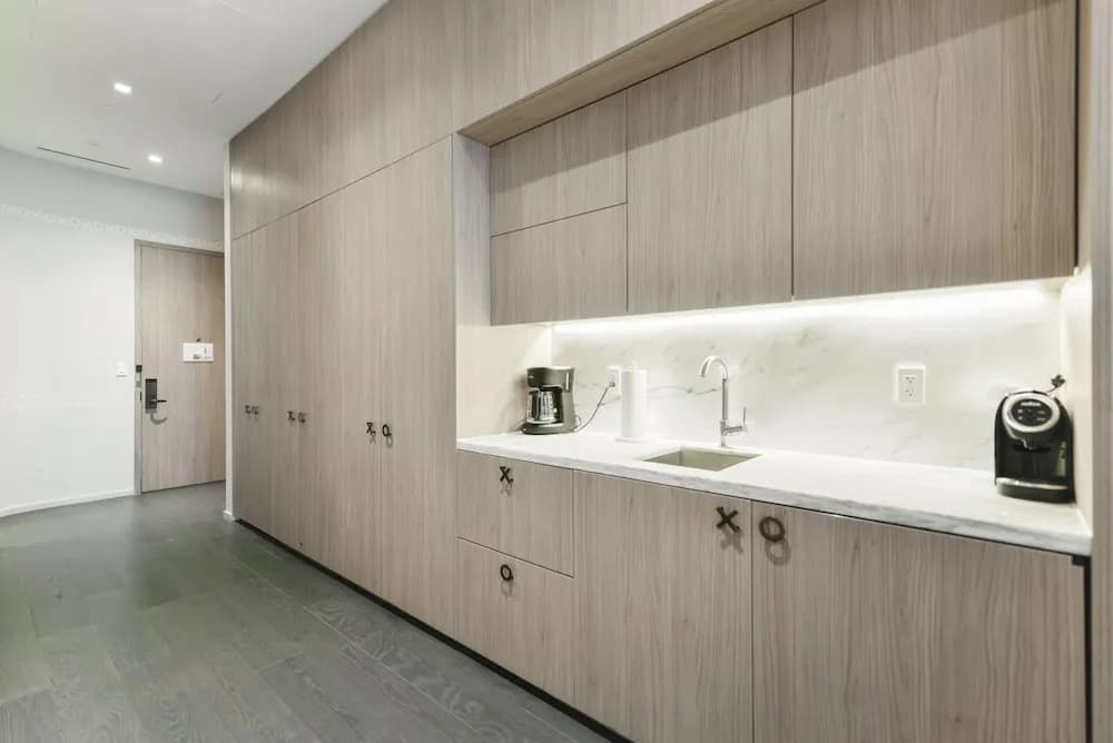 Luxury Suites in Brickell - photo 15