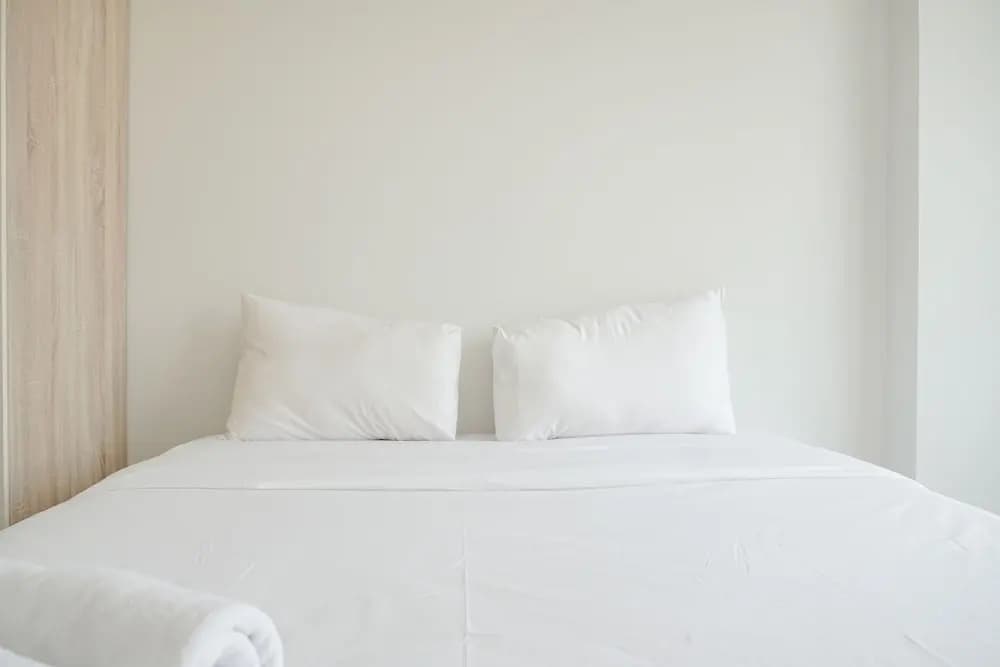 Good And Comfy 1Br (No Kitchen) At Citra Living Apartment - photo 3