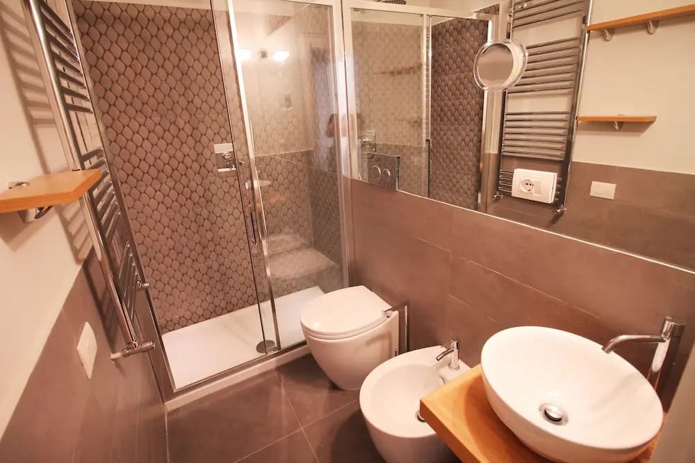 Colosseo Topnotch Apartment - photo 7