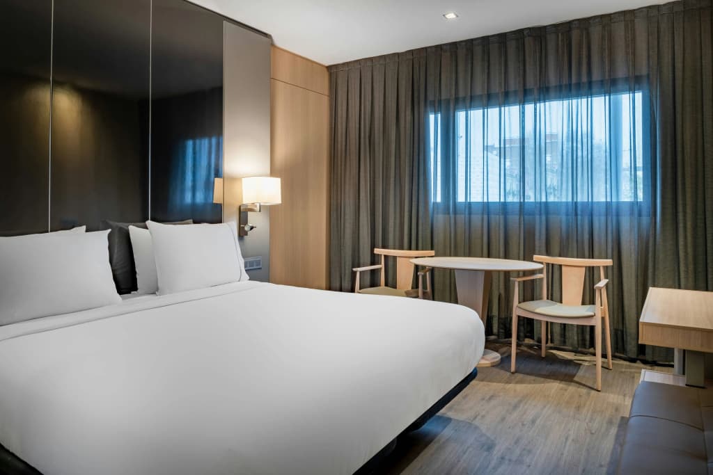 AC Hotel Sants by Marriott - photo 6