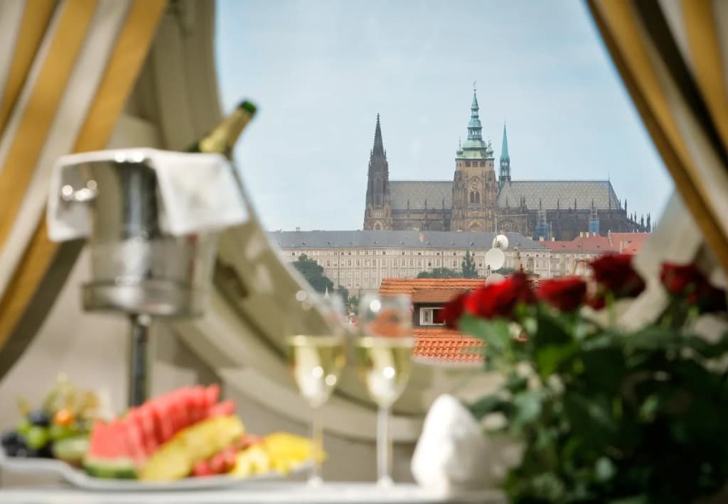 Mamaison Hotel Riverside Prague - photo 12