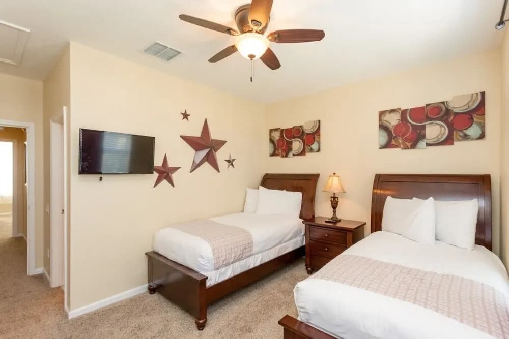 8001 Coolbreeze Dr 118 3 Br townhouse by RedAwning - photo 5
