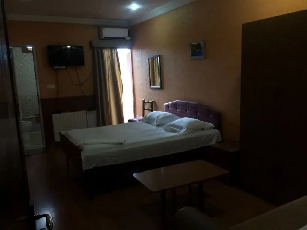 LTD opal 1 hotel-texas - photo 4
