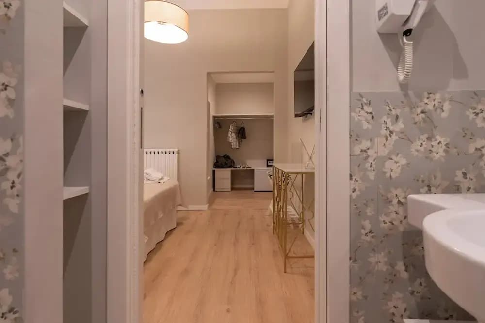 residenza lucrezio - photo 15