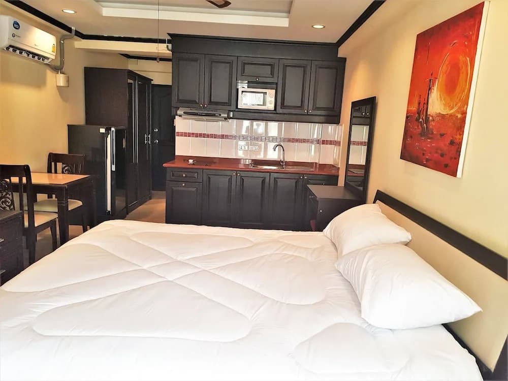 Jomtien Beach Sea View Studio - photo 4