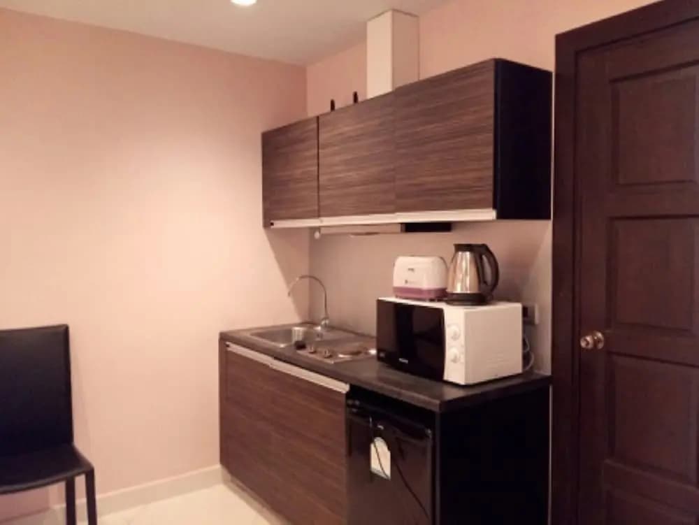 Park Lane Resort Jomtien - Condo Sleeps 2 - photo 7