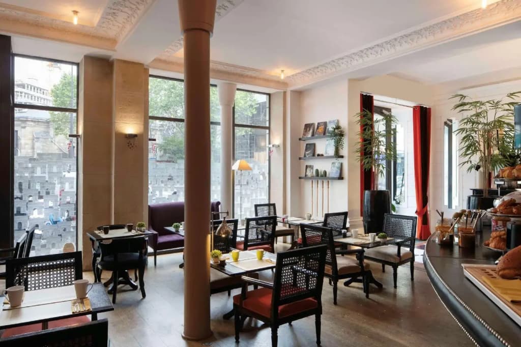 Hôtel Le 123 Elysées - Astotel - photo 27