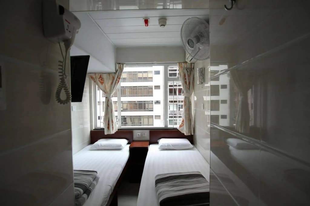 Tai Wah Guest House - photo 10