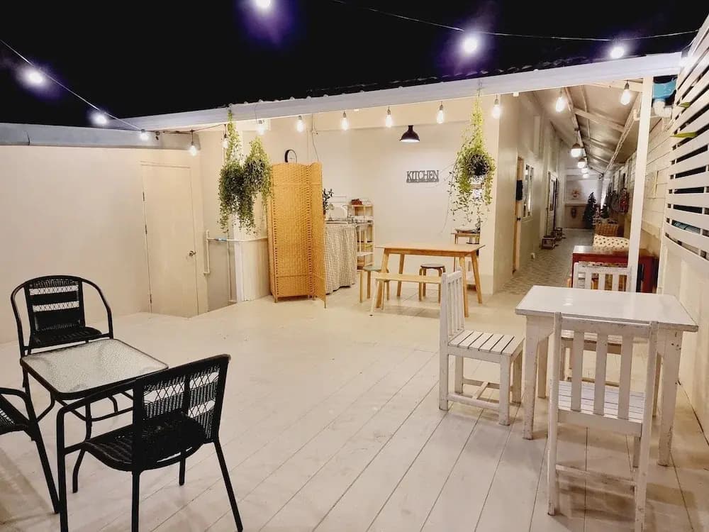 Little Latte House - photo 15