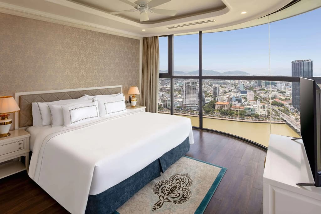 Melia Vinpearl Danang Riverfront - photo 46