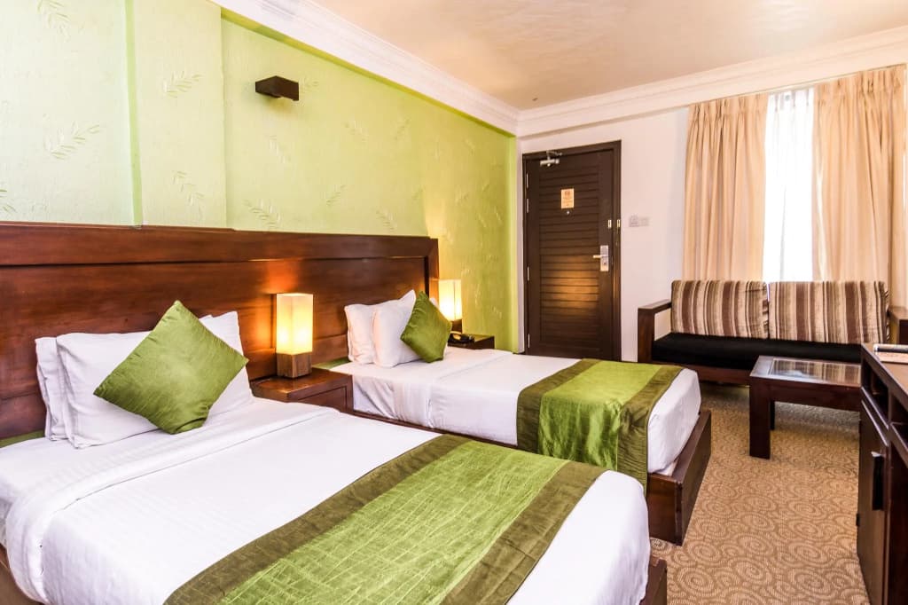 Ceylon City Hotel, Colombo - photo 4