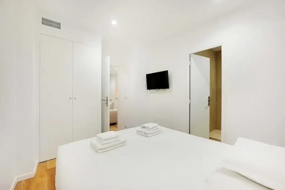Authentic Apartment - 1br/4p - Sentier - photo 6
