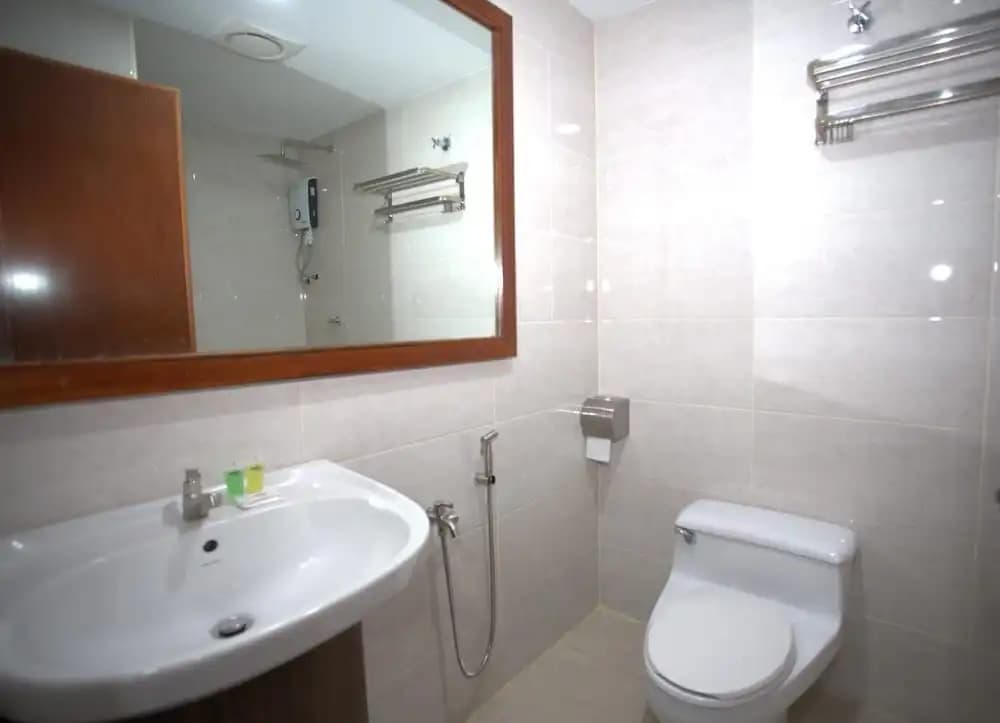 Orkid Hills Hotel - photo 13