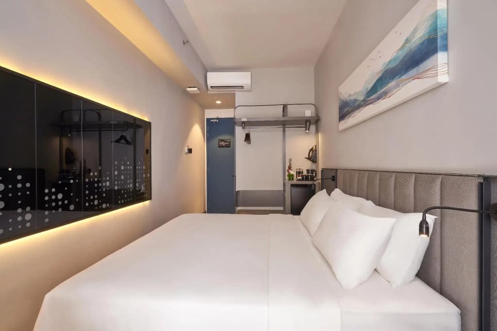 Sleeping Lion Suites - photo 16