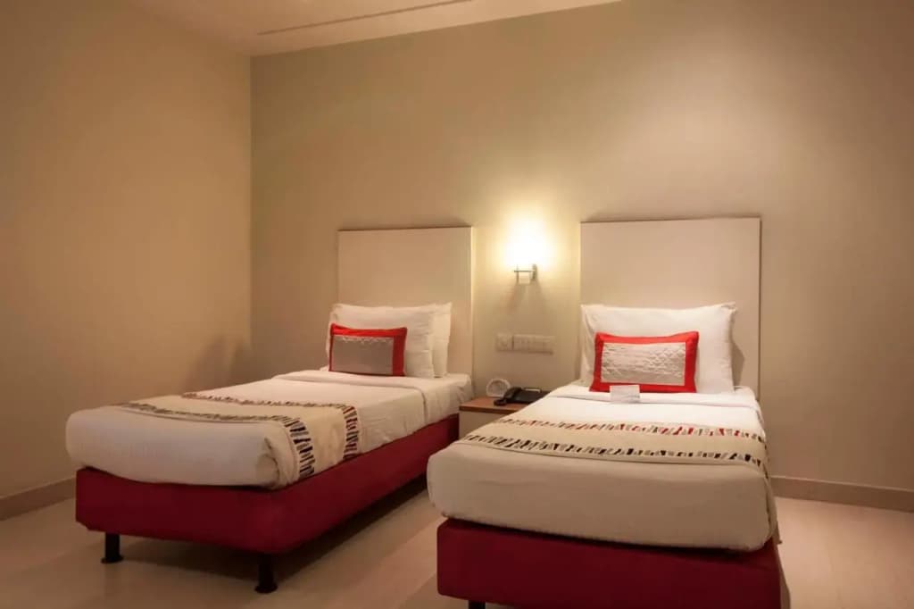 Avalon Courtyard Residence Suites - photo 3