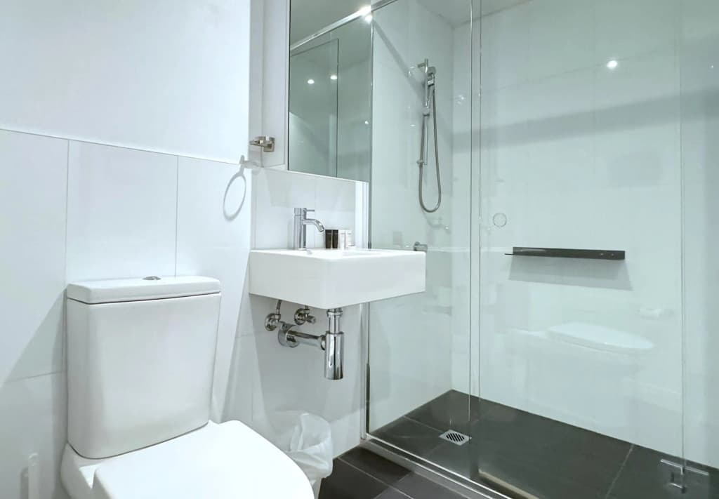 Aura on Flinders Serviced Apartments - photo 9