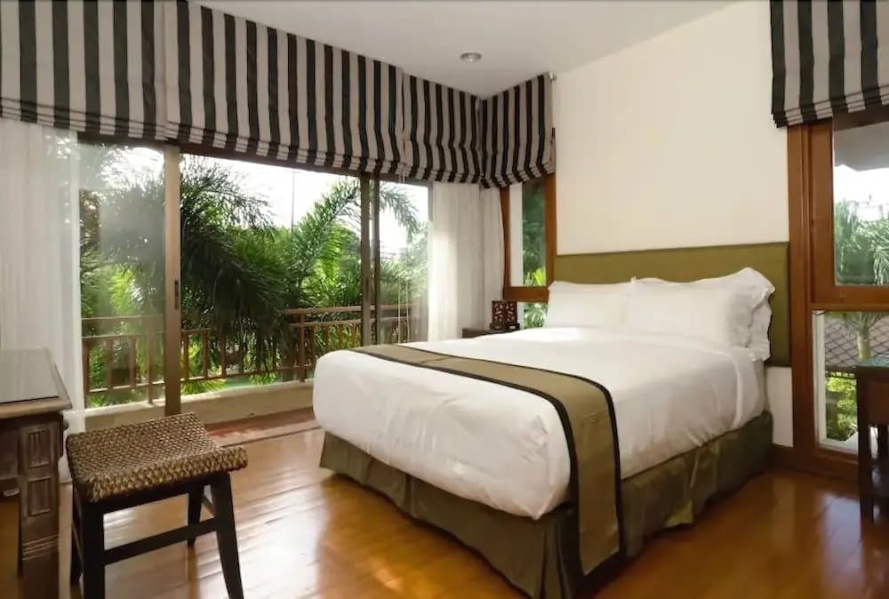 Laguna Golf Villa - photo 2