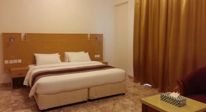 OYO 132 Al Reef Hotel - photo 5