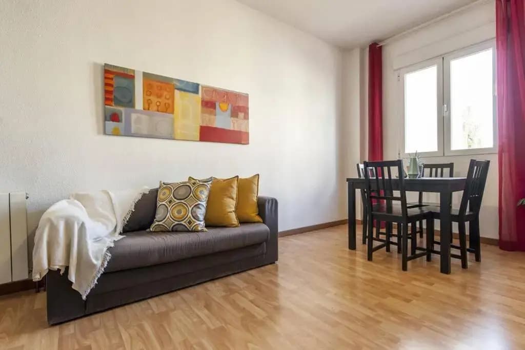 Piso Apartamento Zona Turística Centro Madrid - photo 1