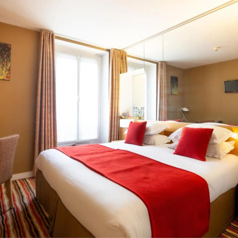 Hotel Pavillon Bastille - photo 32