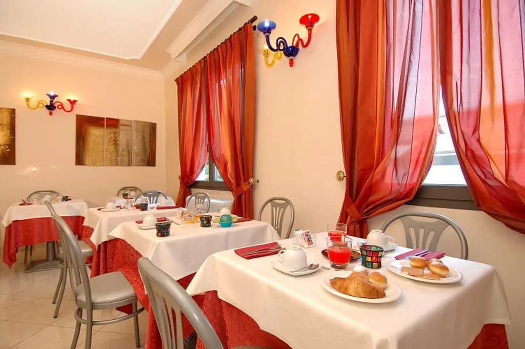 Hotel Ambasciata Venice - photo 11
