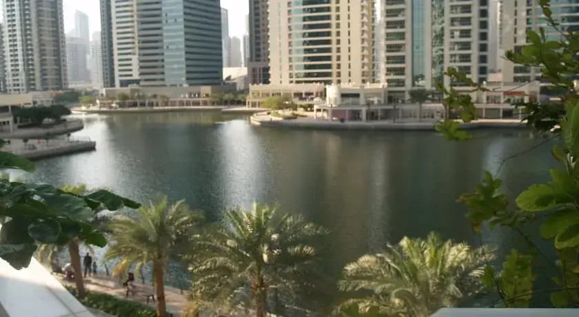 Jlt Lake Shore - photo 9