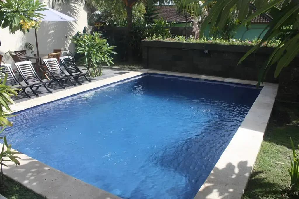 Grand Bimasena Hostel - photo 16