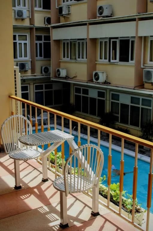 Miami Hostel Sukhumvit - photo 20