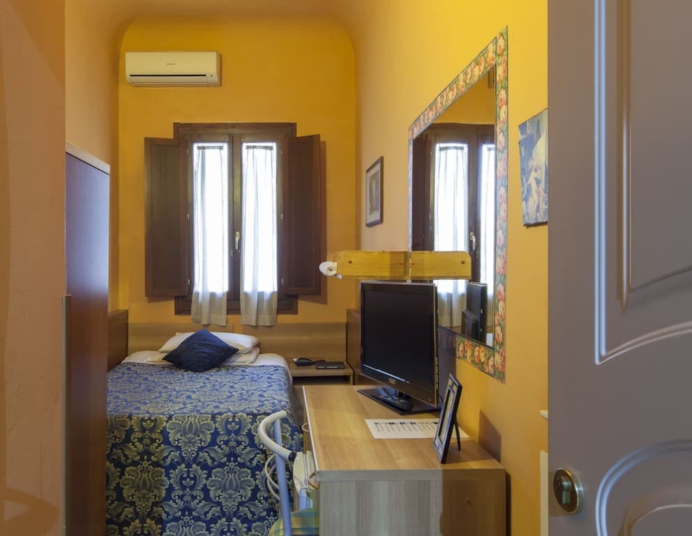 Hotel Guelfa Firenze - photo 3