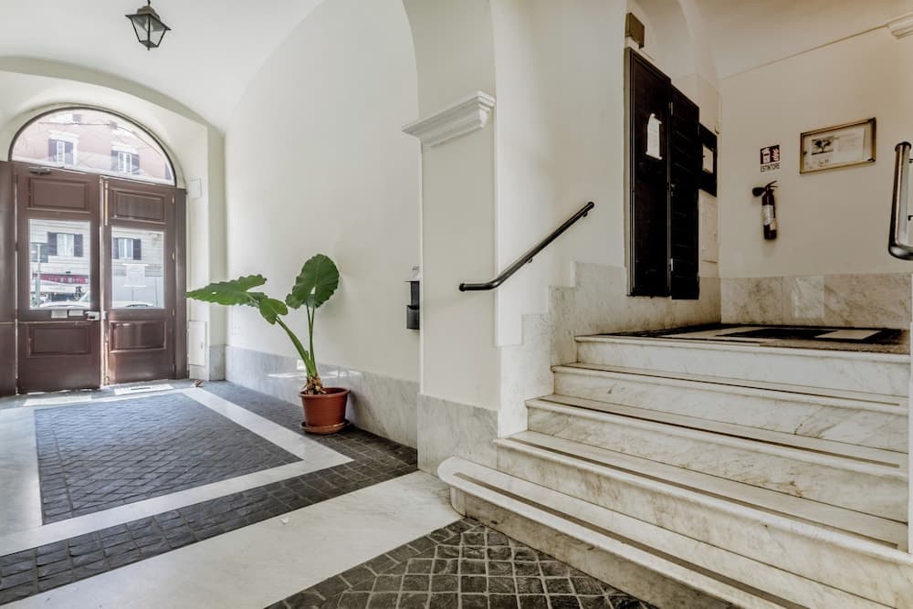 vatican sweet guest house - photo 36