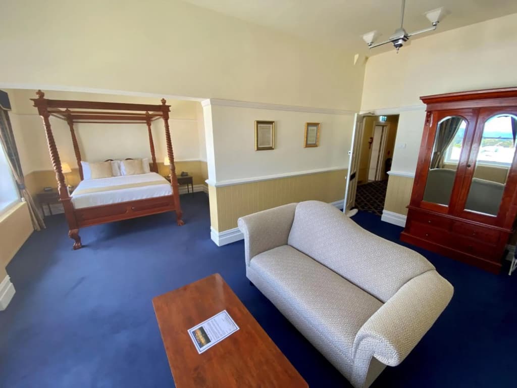The Carrington Hotel - photo 3
