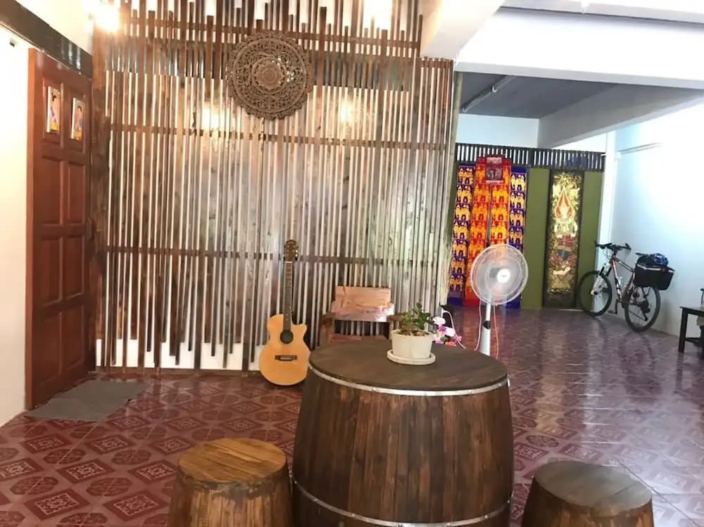 Tangmo House - Hostel - photo 20