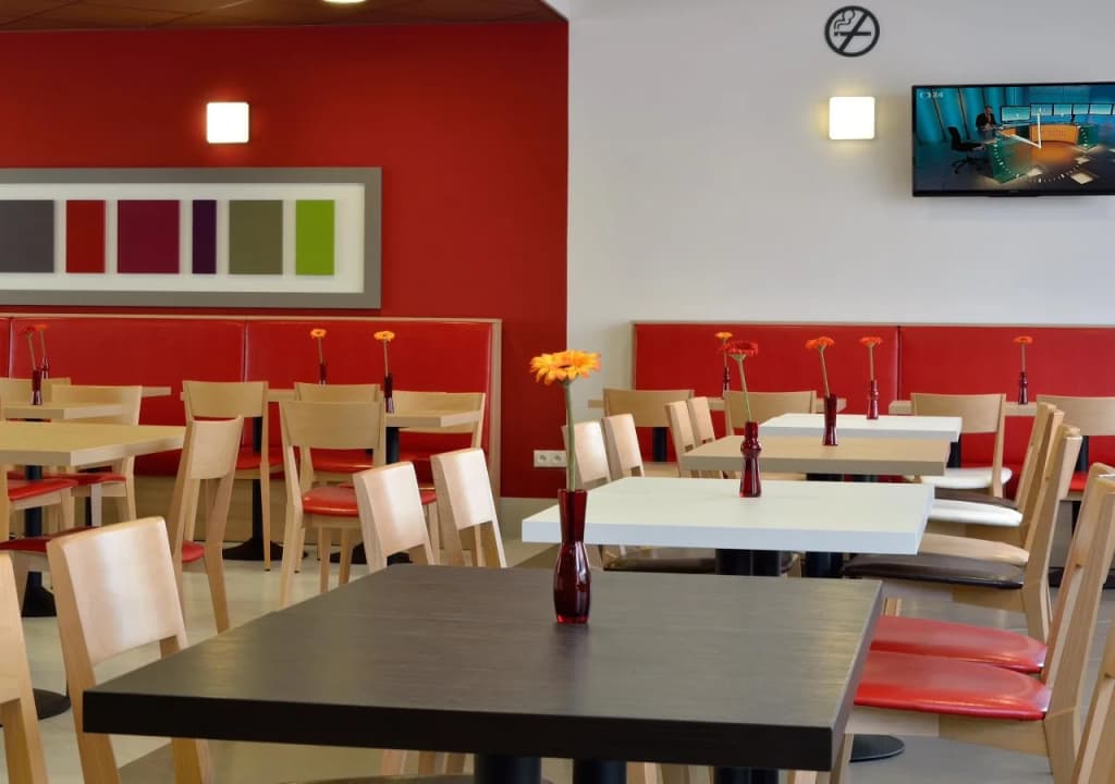 B & B Hotel Prague City - photo 27