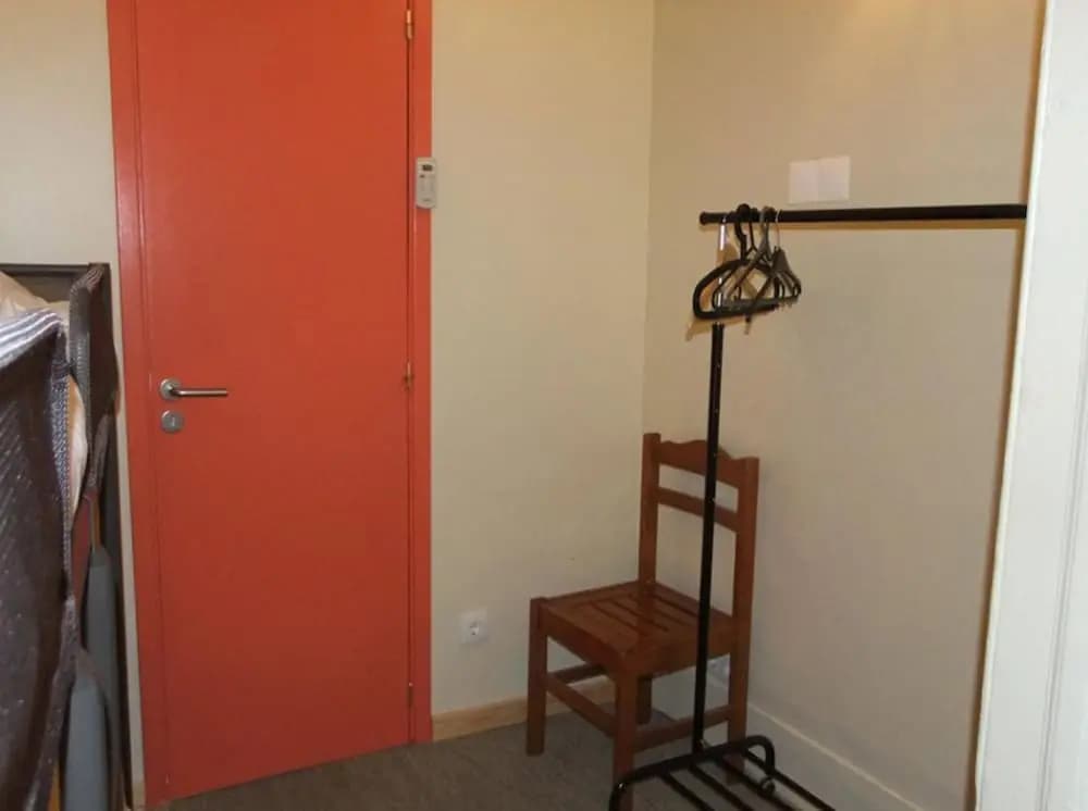 Lisbon Budget Inn - photo 13