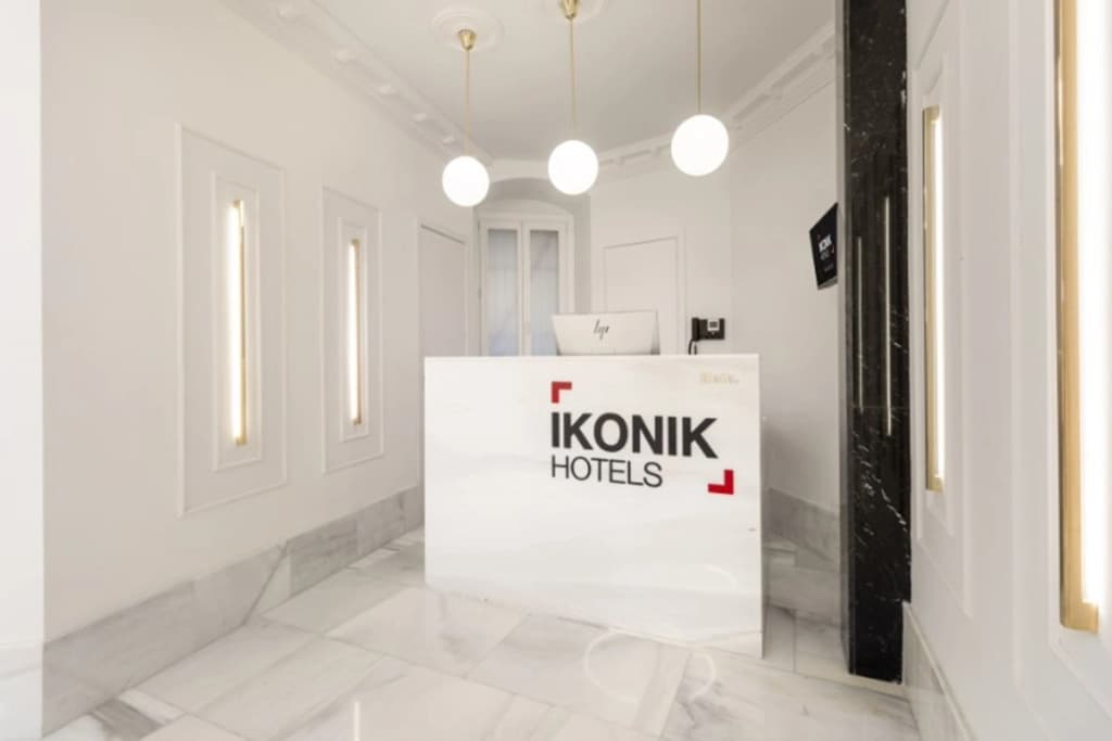 Ikonik Gran Via - photo 1