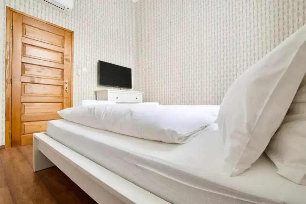 Premium Apartment by Hi5 - Central 3 bedroom (221) - photo 6