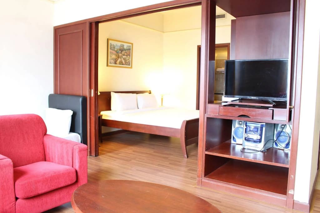 Grand Service Suite at Times Square - photo 6