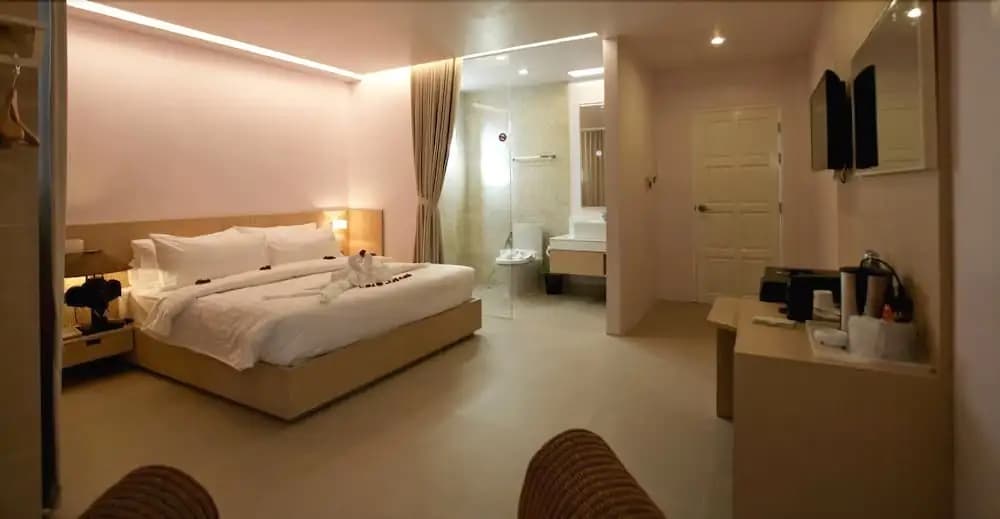 My Hotel Too - photo 4