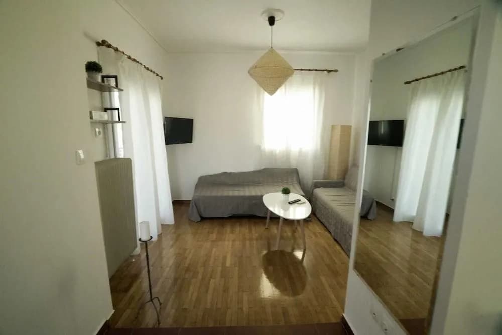 Rooftop Infinite Athens View Apt - photo 4
