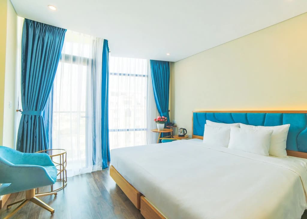 San Marino Boutique Danang - photo 4