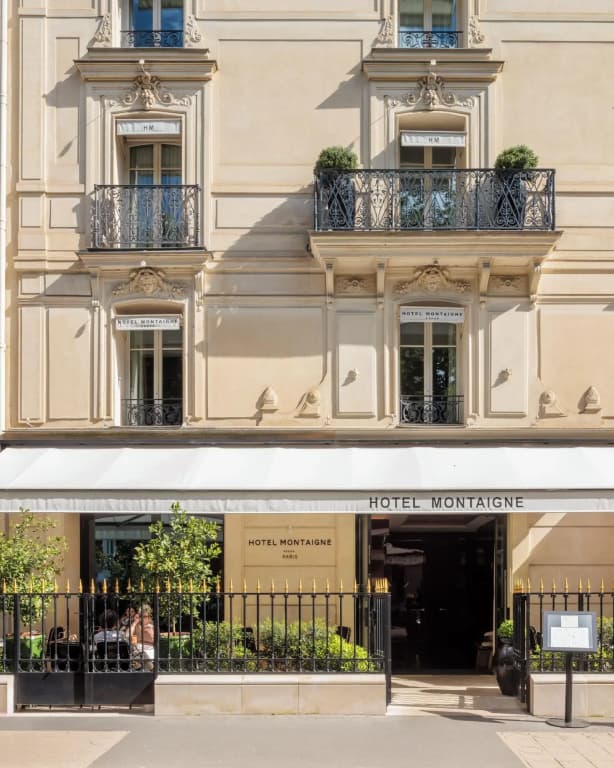 Hôtel Montaigne - photo 37