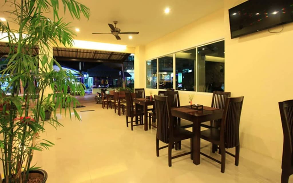88 Hotel - photo 26