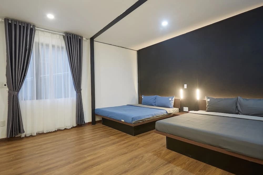 The Garden Capsule Hotel - photo 5