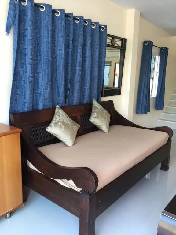 Krabi Town Sleeps 8 With Kitchen - photo 5