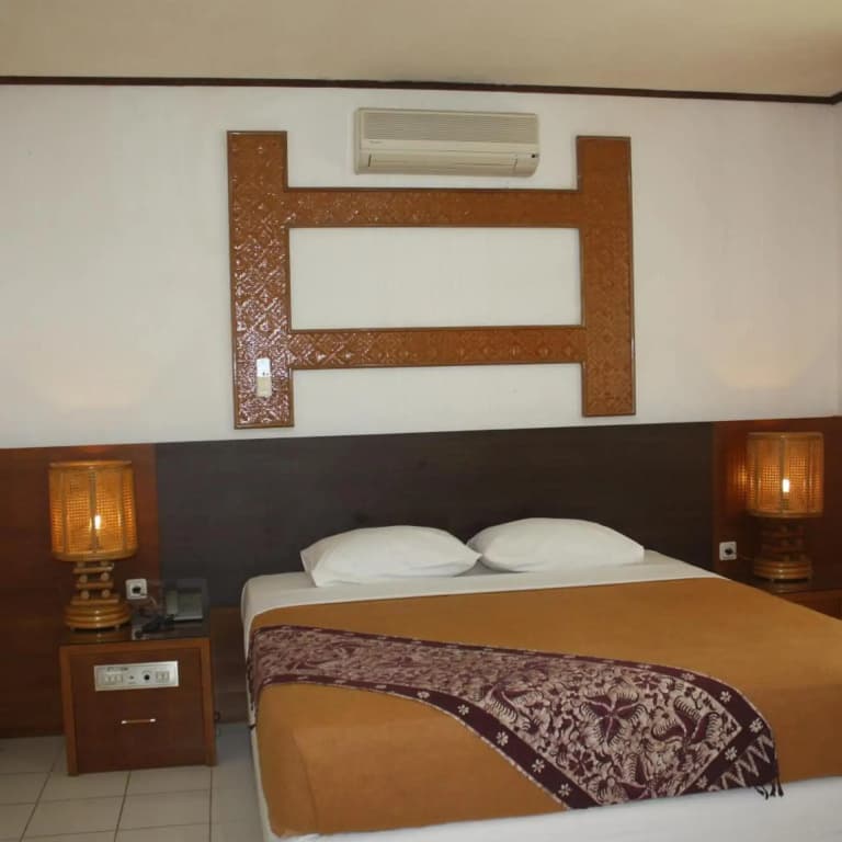 Puri Naga Beachfront Cottages - photo 39