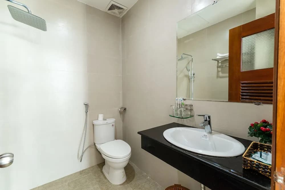 The Rose Hotel - photo 10