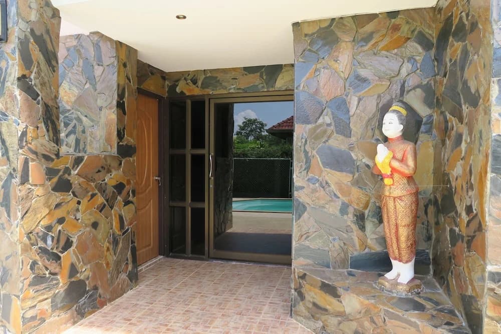 Tan Rock Resort - photo 17