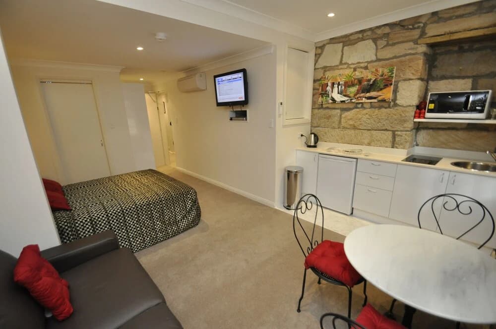 Pyrmont Modern Studios - photo 14