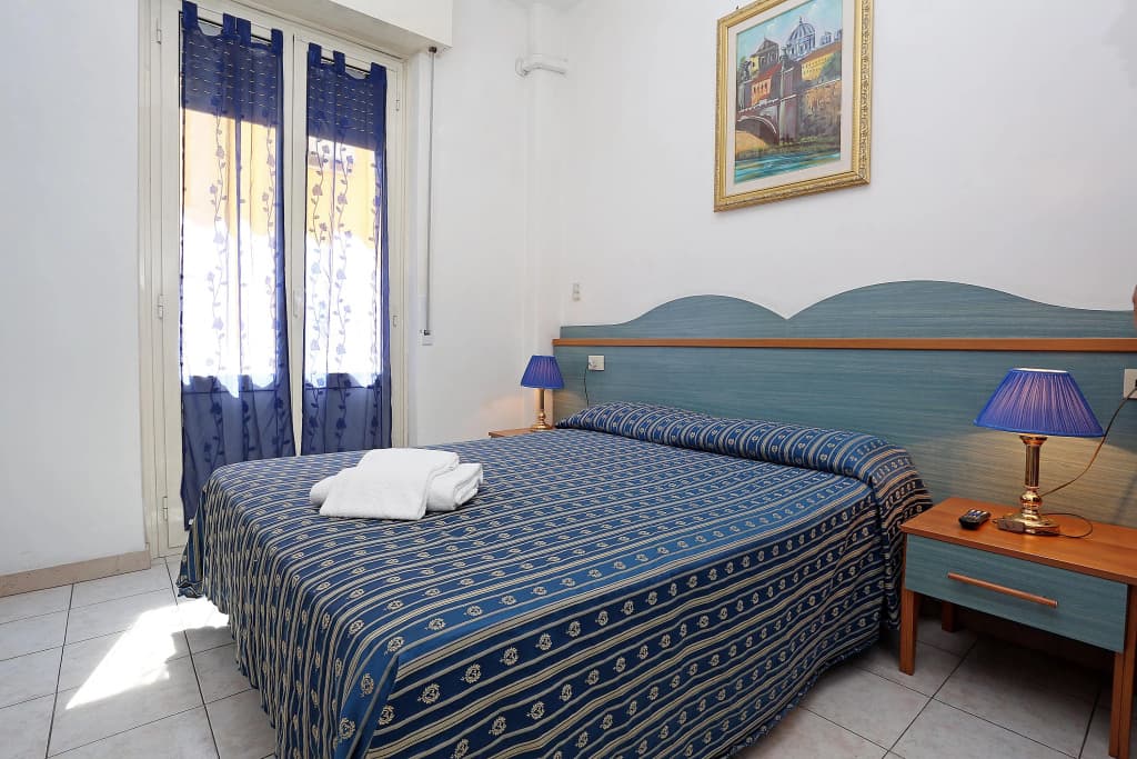 Athena Hotel - photo 5
